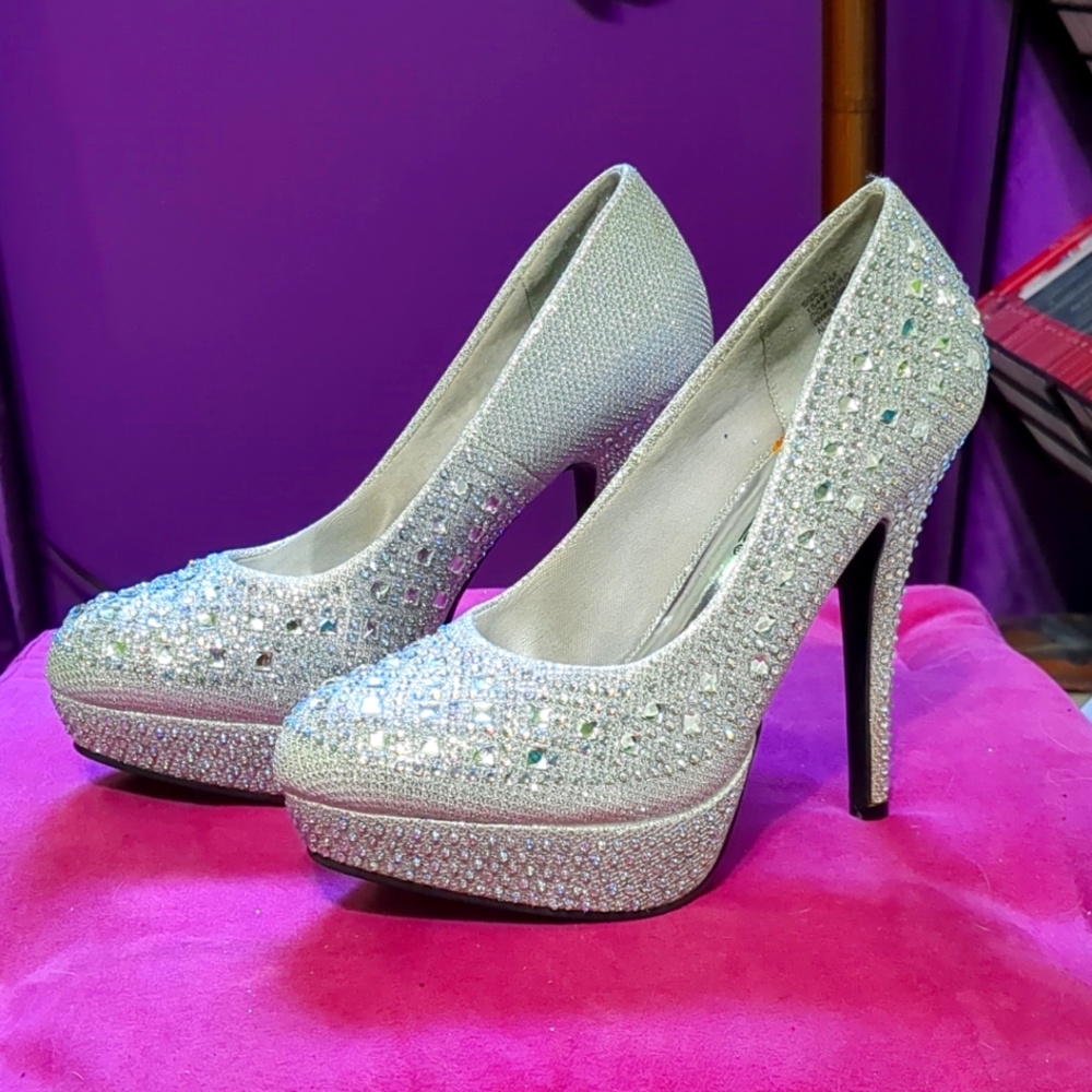 Silver 5 inch heels